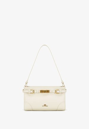 Borsa a tracolla in pelle bianca con una forma strutturata, dotata di accessori in oro, una tracolla sottile e dettagli con fibbia sulla parte anteriore.