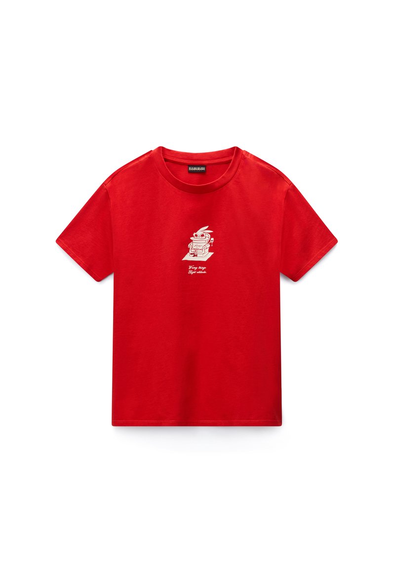 Κόκκινο T-shirt με κοντά μανίκια, με ένα μικρό λευκό καρτούν χαρακτήρα και το κείμενο «Wrong things right attitude» τυπωμένο στο κέντρο μπροστά.