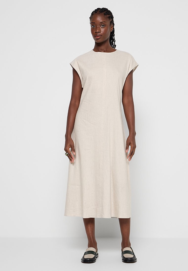 Calvin Klein Jurk beige Calvin Klein Jurk beige