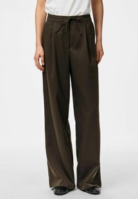 Pieces Pantalon classique - delicioso