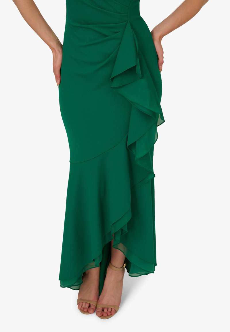 heels to wear with emerald green dress Shop 2020 Sweetheart Mermaid Emerald Green Prom Dresses