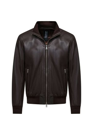 Giacca bomber in pelle marrone con zip frontale, polsini e vita a coste, due tasche laterali e un design del colletto classico.