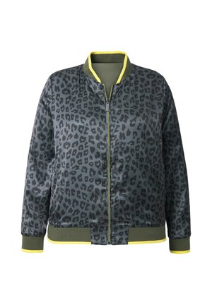 Bomberjakke i mørkegrå med sort leopardprint, med grøn krave og manchetter samt en gul detalje i kanten og på manchetterne.