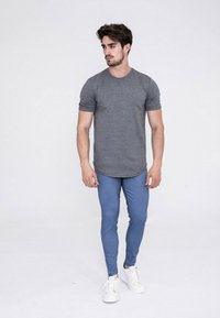 FRILIVIN Chino - bleu ciel