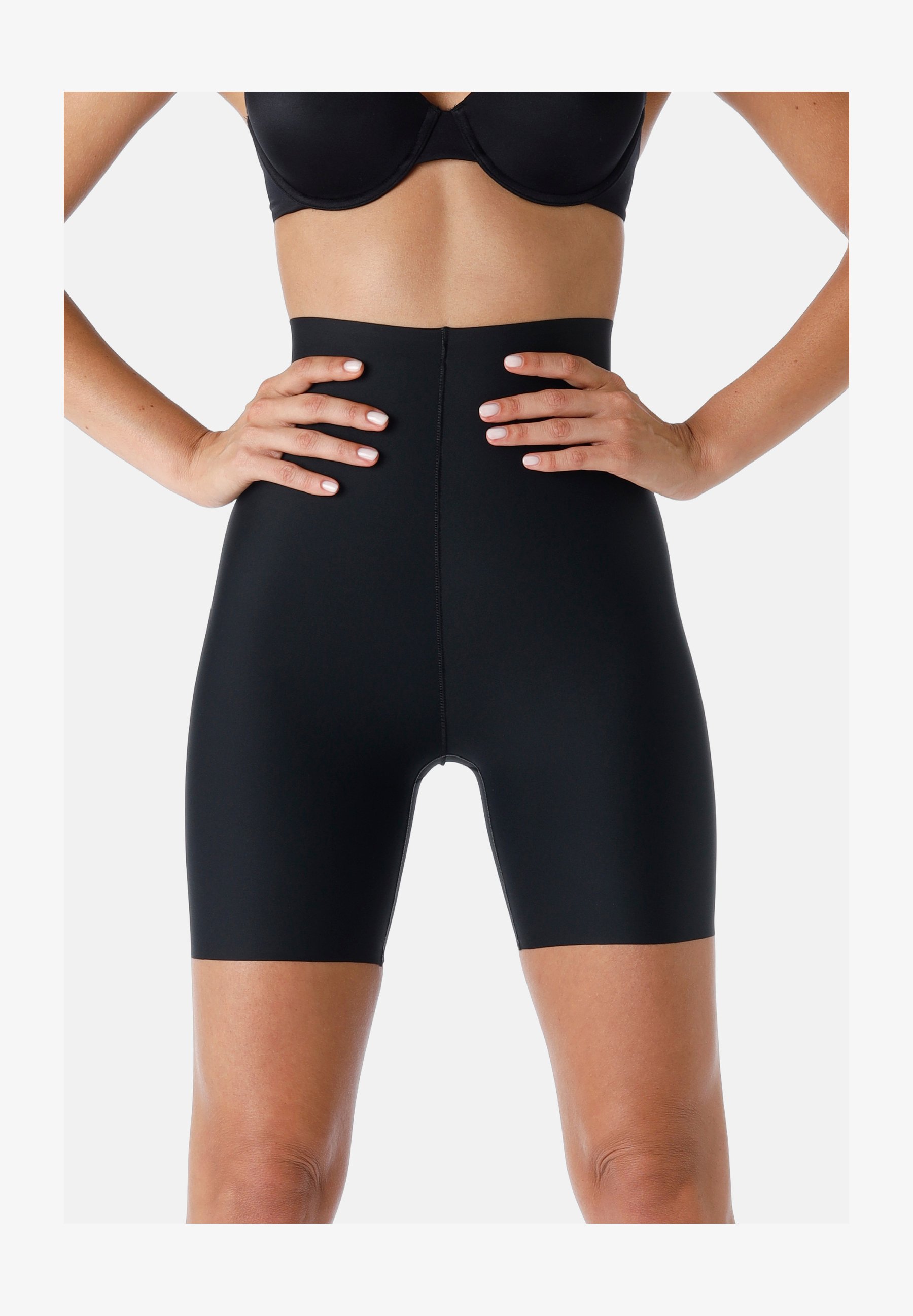 Pantaloncino Modellante SPANX ASSETS Senza Cuciture - Compressione Ultra Forte, Metà Coscia, Nero, Taglia 1X