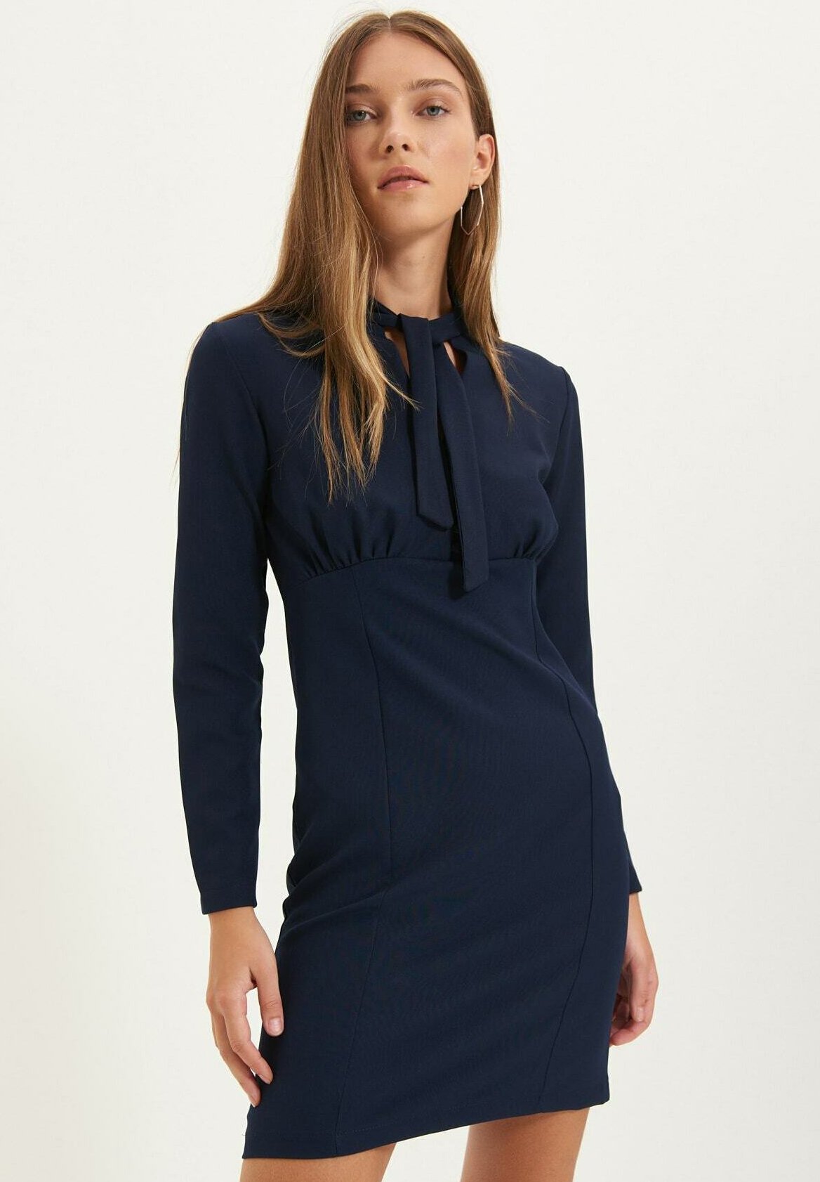 zalando robe fourreau