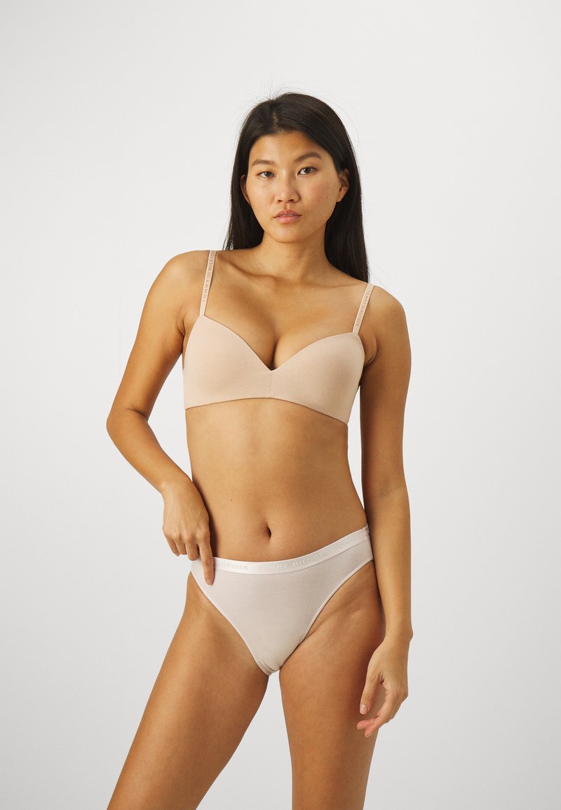 Tommy Hilfiger 3 PACK - Aluspüksid - smooth taupe/iron blue/starlight