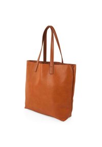 Bolso tote de cuero marrón con una superficie texturizada, forma rectangular y dos asas planas. Diseño de abertura superior sin herrajes o acentos visibles.