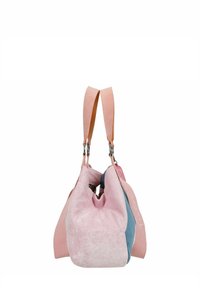 Pastelroze en blauwe tas met een zachte suède textuur, dubbele leren hengsels en een slungelige vormgeving. Voorzien van een trekkoordsluiting en metalen hardware.