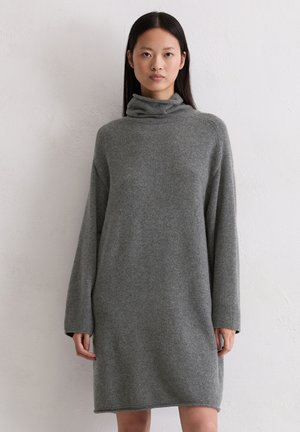 MIDI STAND-UP COLLAR - Gebreide jurk - rocky grey melange