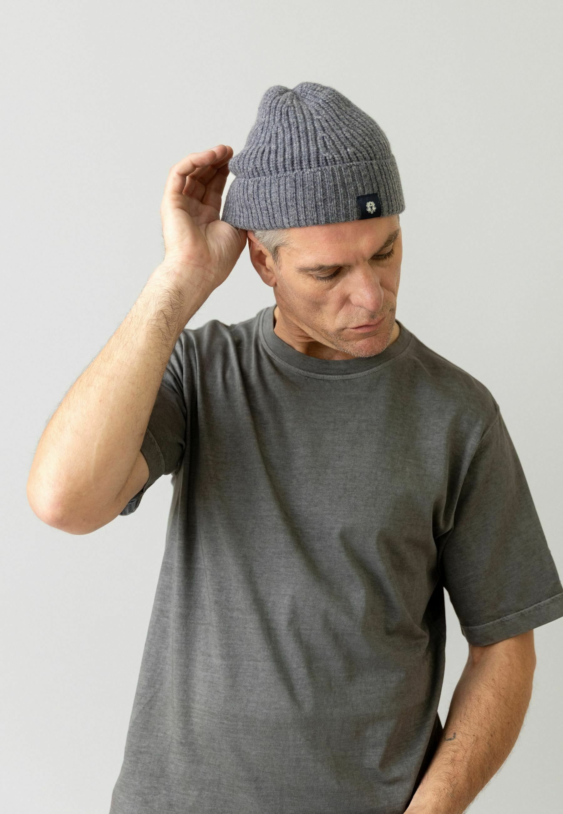 4sold Herren Strickmütze "Sorry I'm Fresh" In Grau - Warme, Stylische Wintermütze