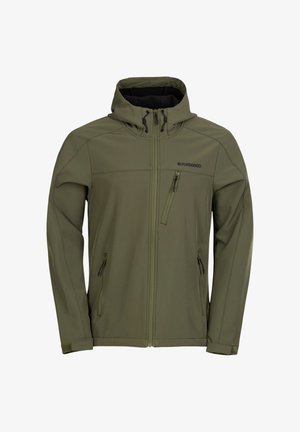 Giacca softshell verde oliva con zip frontale, cappuccio regolabile e due tasche laterali con zip. Presenta una tasca sul petto con zip e un tessuto testurizzato.