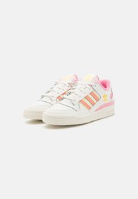 adidas Originals FORUM  - Sapatilhas - cloud white/bliss pink/spark