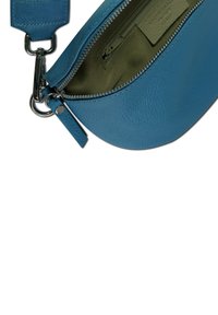 DrachenLeder Heuptas - blau mehrfarbig