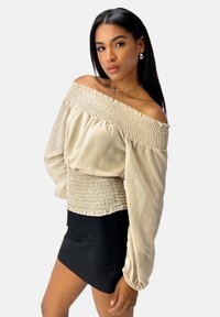 Elara Blouse - beige