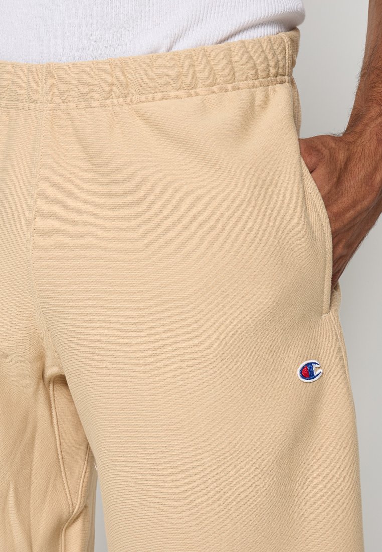 Kurze Sporthose