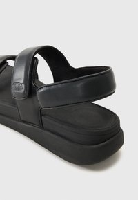 FitFlop Platåsandaler - all black