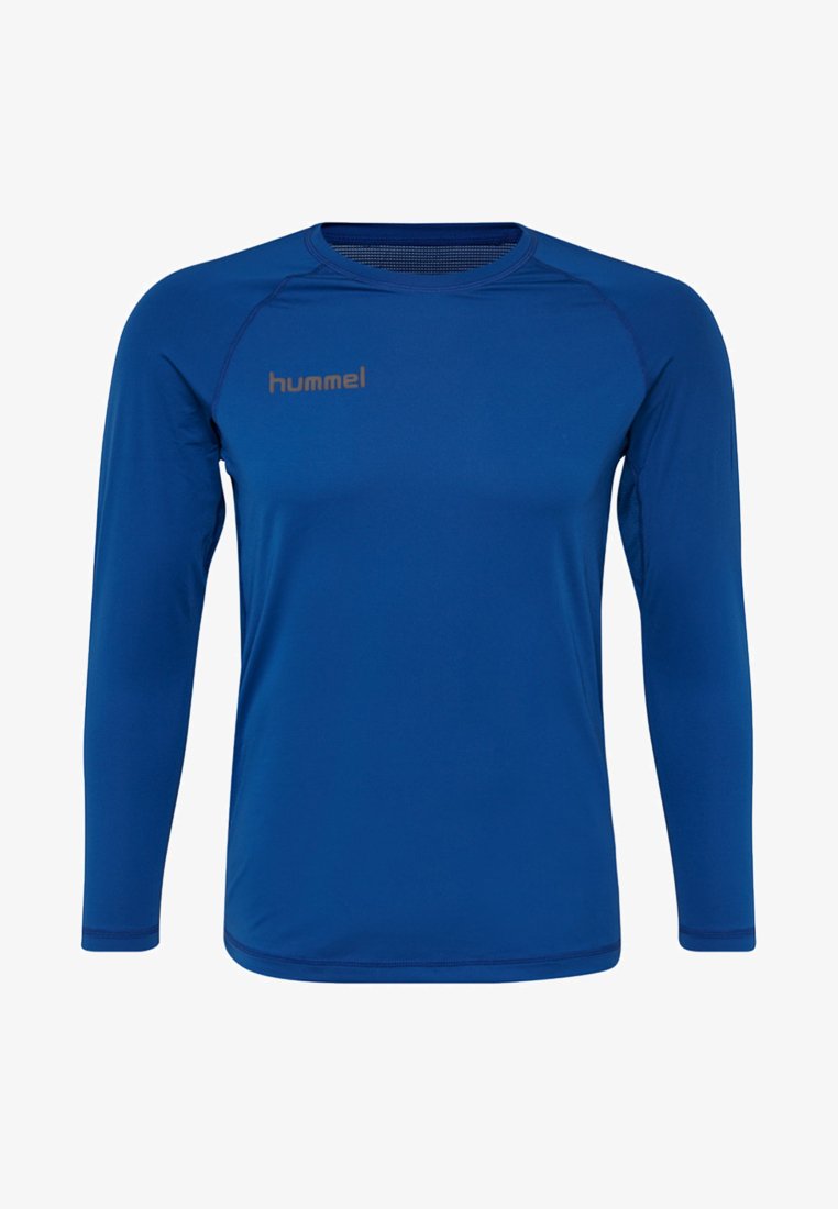 Langærmet atletisk skjorte i klart blåt stof, med rund hals, flade sømme og et diskret logo trykt i guld på brystet.