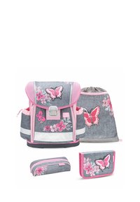 Grauerrucksack mit rosa Akzenten und Schmetterlingsmotiven. Inklusive Federmäppchen und kleiner Geldbörse. Verfügt über florale Muster und Seitentaschen.