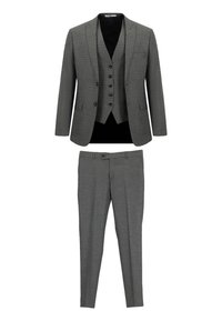 Traje gris hecho a medida con chaqueta de un solo botón, solapas con muesca y chaleco a juego. Incluye pantalones de pernera recta, todo en una tela texturizada.