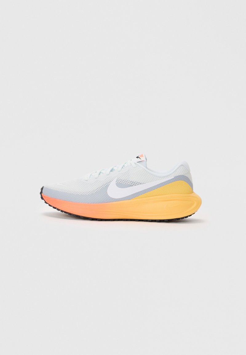 Nike Performance REVOLUTION 8 - Scarpe da corsa su strada - off white/white/wolf grey/topaz gold-coloured/turf orange/black/bianco - Zalando.it