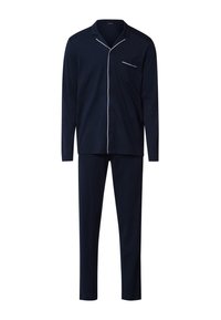 Navy sininen pyjama-asusetti, joka on valmistettu pehmeästä kankaasta; sisältää nappikauluspaitan, jossa on tasku ja yhdistelevät housut. Koristeltu valkoisilla piping-yksityiskohdilla.