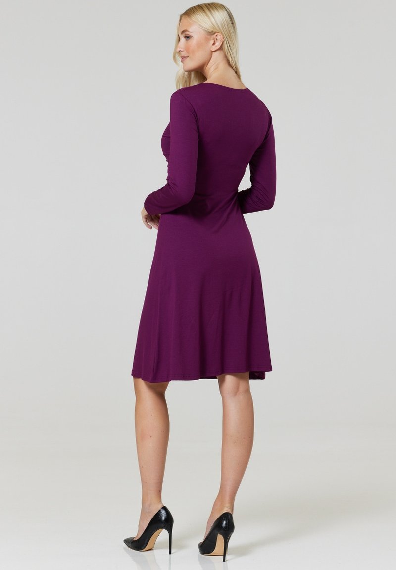 Chelsea Clark CLASSIC - Day dress - dark purple