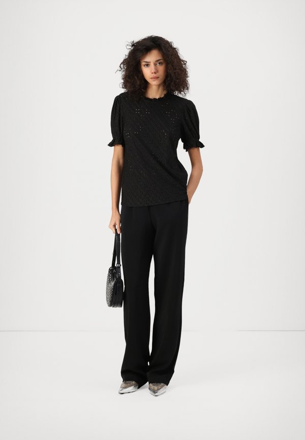 VIKAWA FLOUNCE - Top4