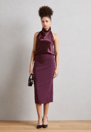 Cocktail dress / Party dress - dark purple