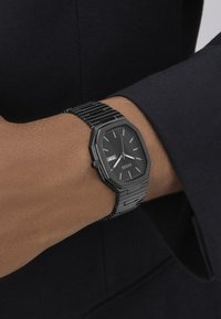 Guess OLIVER - Käekell - black