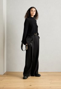 Marc O'Polo LONGSLEEVE STAND UP COLLAR - Vesta - black