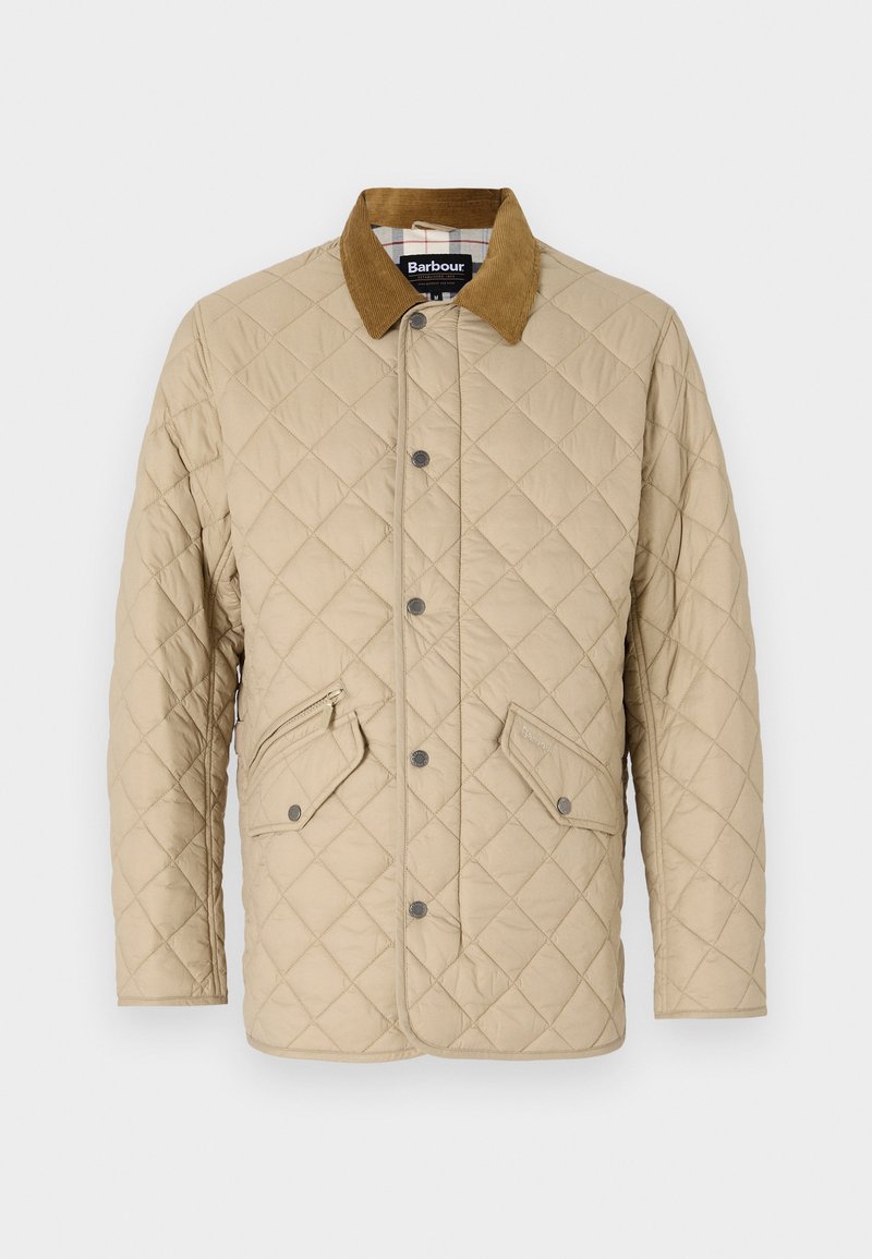Beige gesteppte Jacke mit einem Cordkragen, ausgestattet mit Druckknöpfen und zwei schrägen Fronttaschen. Glatte Stoffstruktur, klassisches Design.