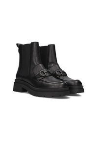 Bottines en cuir noir avec une semelle épaisse, des panneaux latéraux élastiques et une sangle décorative ornée d'une boucle en métal.