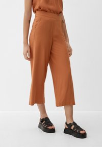 QS Pantalon classique - brown