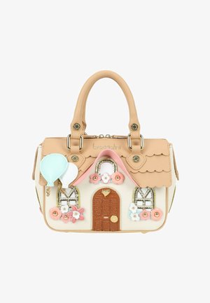 Borsa beige progettata come una casa con porta marrone, tetto smerlato, due finestre, fiori colorati e decorazioni con palloncini pastello.