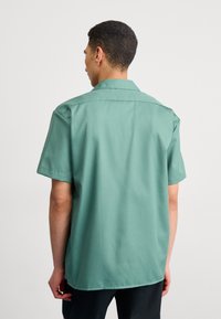 Dickies WORK  - Camicia - dark forest