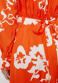 Marc O'Polo WRAP STYLE BELTED  - Freizeitkleid - multi