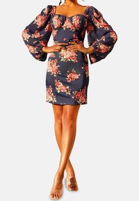 Chi Chi London Pouzdrové šaty - blue