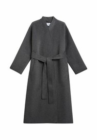 - Klasyczny płaszcz