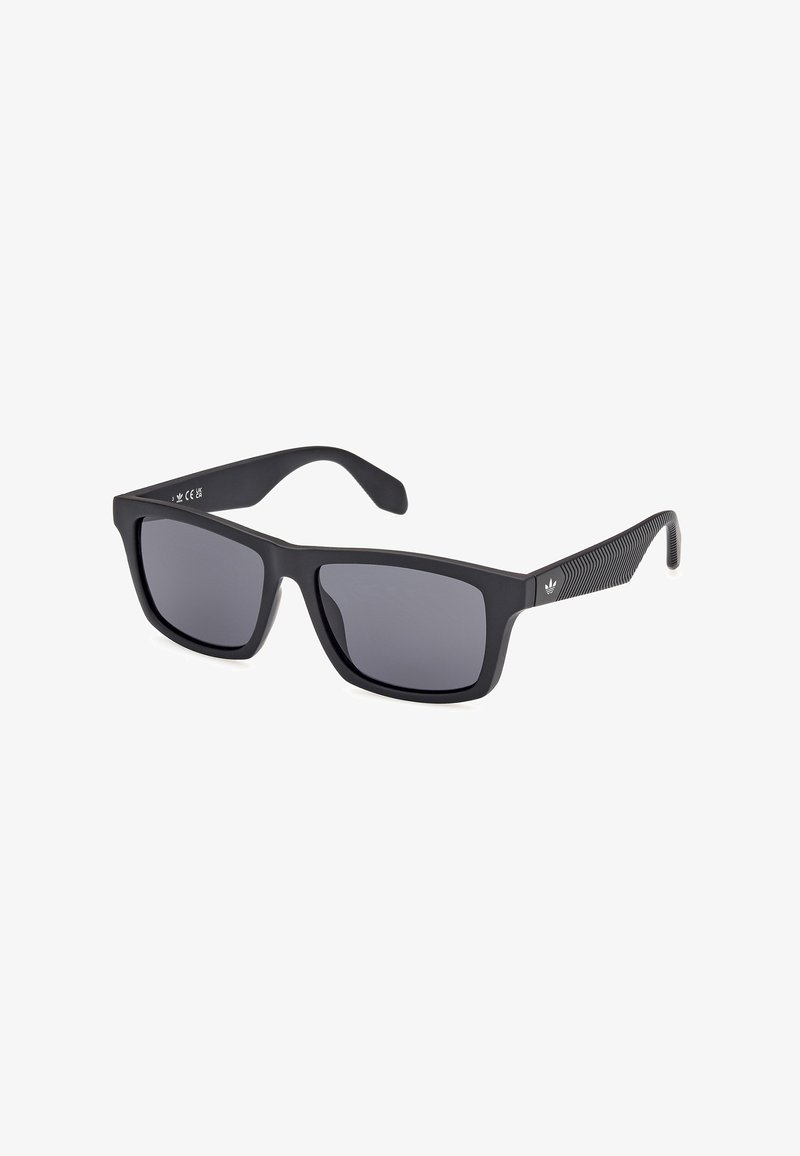 adidas Originals Ochelari de soare - matte black smoke gray