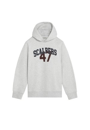 Sudadera con capucha gris hecha de una mezcla de algodón, con un estampado frontal que dice "SCALPERS 47" en azul oscuro y granate, con capucha ajustable con cordón.