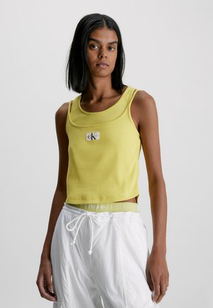 Calvin Klein Jeans BADGE DOUBLE LAYER - Débardeur - yellow sand