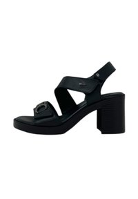 Sandali neri con tacco alto, dotati di una fascia larga e un dettaglio con fibbia. Realizzati in materiale liscio, presentano un tacco robusto e una soletta imbottita.