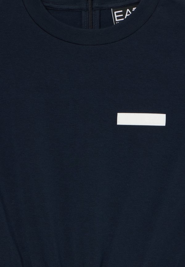 SPORTSWEAR - Jumpsuit2