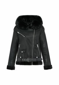 Czarna skórzana kurtka z pluszowym futrzanym kołnierzem, zamykanymi kieszeniami i paskiem w talii. Posiada srebrne akcesoria oraz mankiety wyłożone futrem.