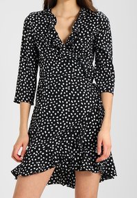 Vero Moda Denní šaty - black