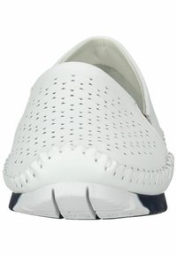 Thumbnail Image 6