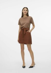 Vero Moda Mini skirt - tobacco brown