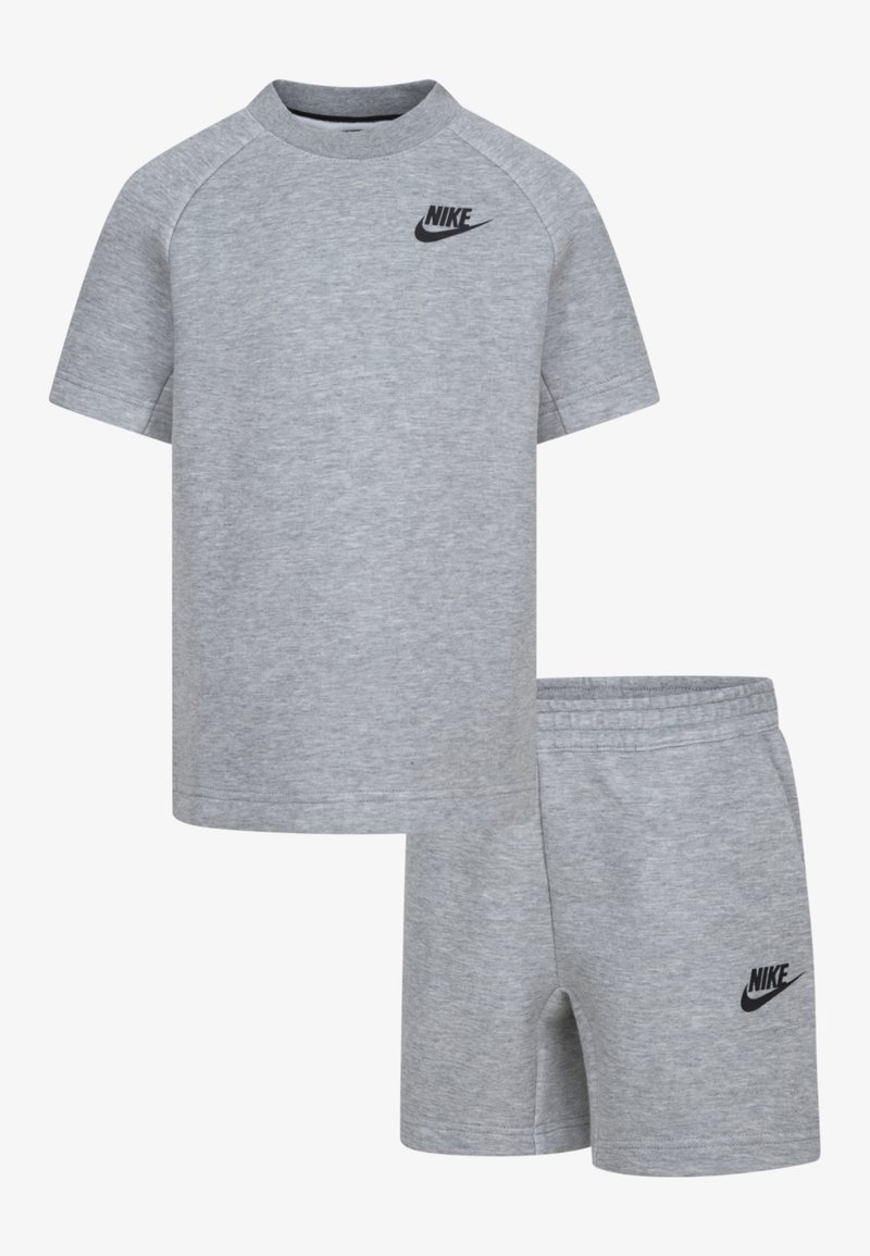 Nike Sportswear - UNISEX SET - T-shirt z nadrukiem, Powiększ