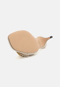 COACH MARGOT - Sandaler - chalk